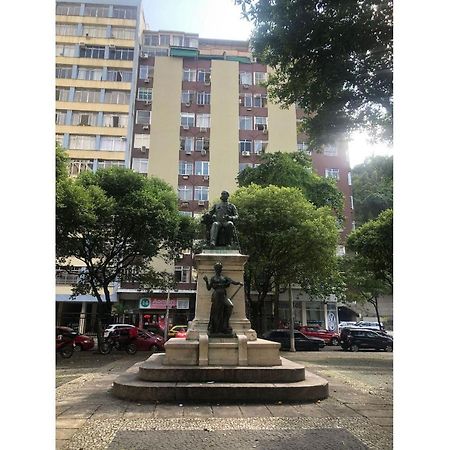 Copacabana Rua Tranquila E Arborizada Perto De Tudo Posto 2 Rio de Janeiro Eksteriør billede